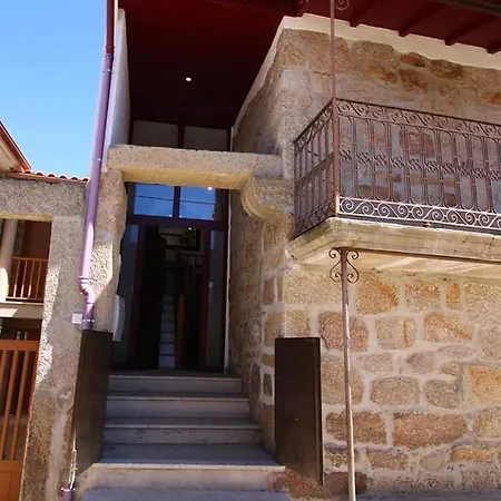 Privatunterkunft Casa Dos Ferros Freixial